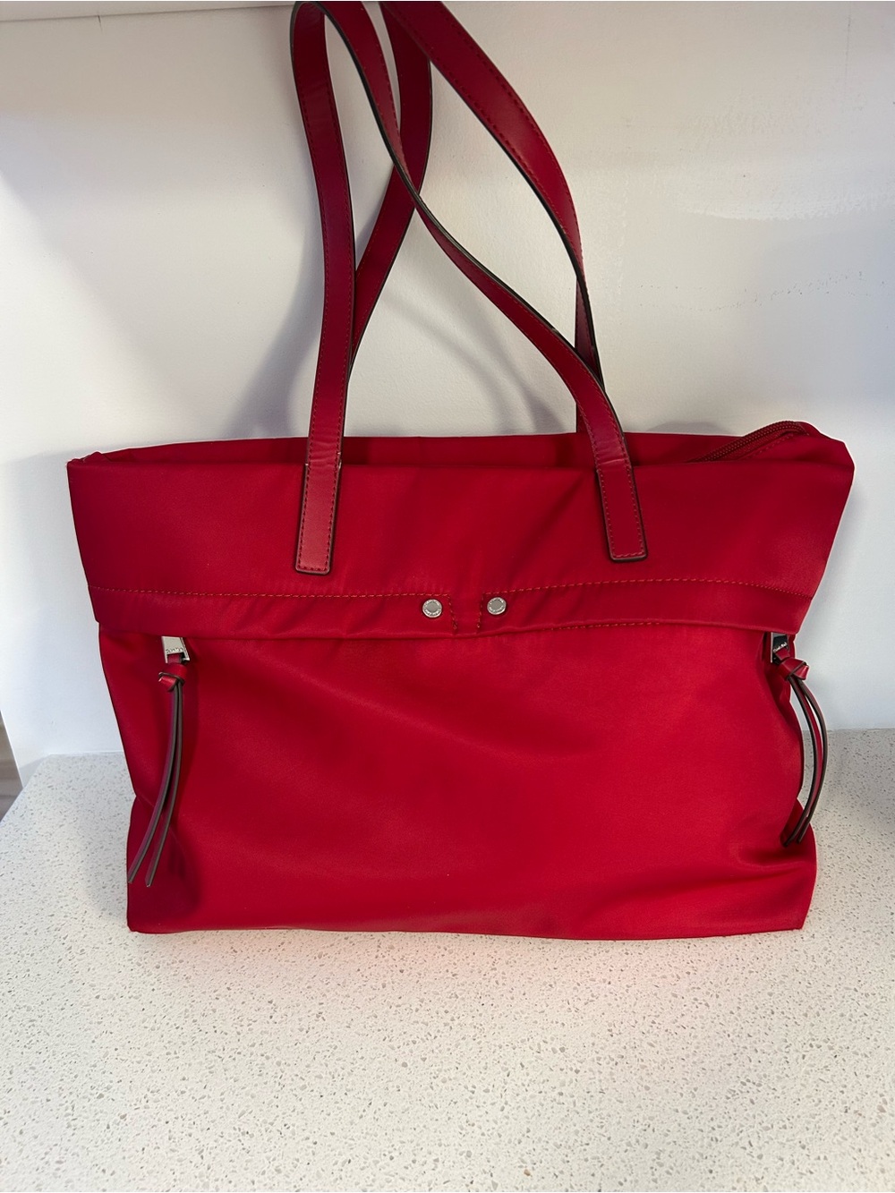Beautiful Calvin Klein Red Nylon Shoulder Tote with Dual Top Handles❤️